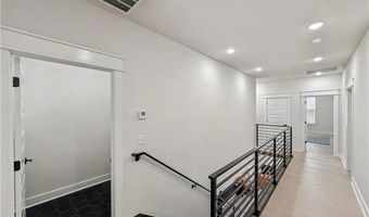 30 Cromer Dr, Bella Vista, AR 72715