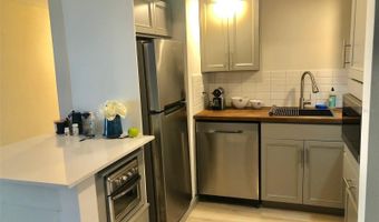 954 LAKE DESTINY Rd E, Altamonte Springs, FL 32714