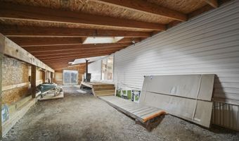 35 Winchester, Addison, MI 49220