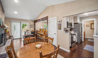 911 Mesa Verde Pl, Ames, IA 50014