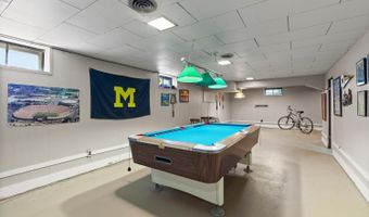 1043 Orchard, Adrian, MI 49221