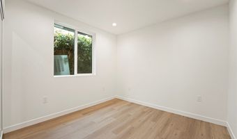 5308 S Victoria, Los Angeles, CA 90043