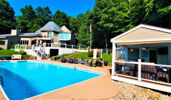 14 Vermillion Dr, Avon, CT 06001