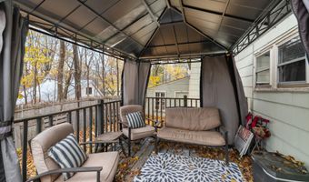 35 E Chestnut St, Augusta, ME 04330