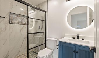 43864 ASHLAWN Ct, Ashburn, VA 20147