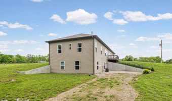 5704 County Road 262, Auxvasse, MO 65231