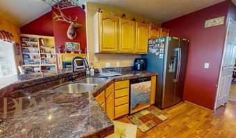 39 N 41st St N, Cody, WY 82414