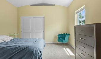 1120 SW 170TH Ave 201, Beaverton, OR 97003