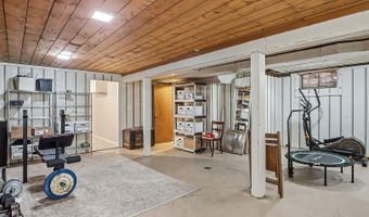 615 Highland Ave, Antioch, IL 60002