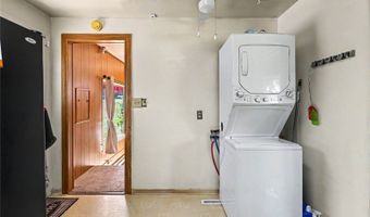 5669 Kitsap Way, Bremerton, WA 98312