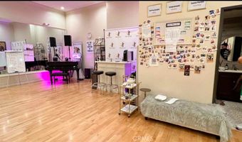 56 E Durarte Rd, Arcadia, CA 91006