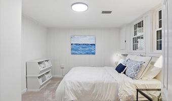 2316 N STAFFORD St, Arlington, VA 22207