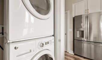 1800 MOUNT VERNON Ave 401, Alexandria, VA 22301