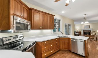 55 Dunlap Dr, Bedford, NH 03110