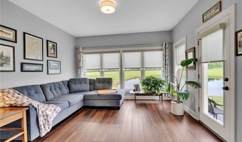 22 Deer View Dr, Akron, NY 14001