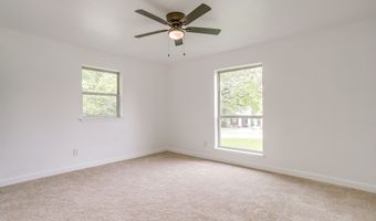 220 Rolling Hills Dr, Aledo, TX 76008