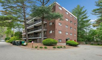 995 Massachusetts Ave 102, Arlington, MA 02476