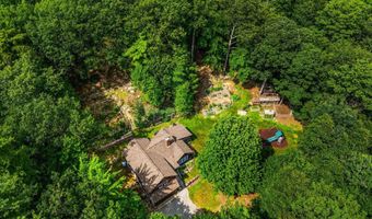 8 Miltimore Rd, Antrim, NH 03440