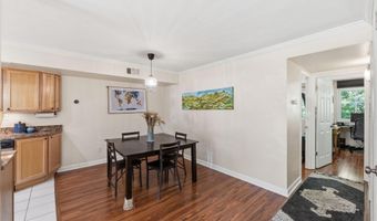 7541 SPRING LAKE Dr B-2, Bethesda, MD 20817