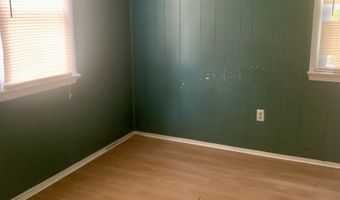 97 Vine St, Bayville, NJ 08721