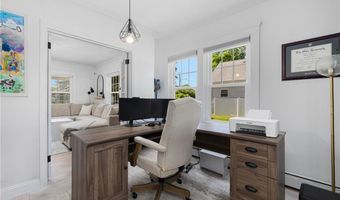 110 Spofford Ave, Warwick, RI 02888