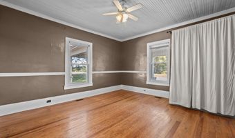 1610 Nc-102 E, Ayden, NC 28513