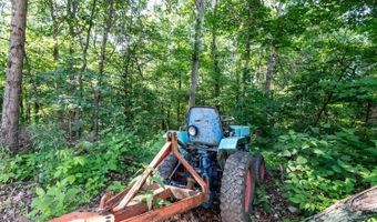 2500 S Coal Mine Rd, Bloomfield, IN 47424