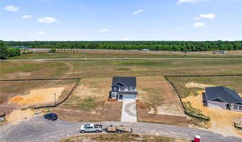 80 Coachman Ln, Autryville, NC 28318