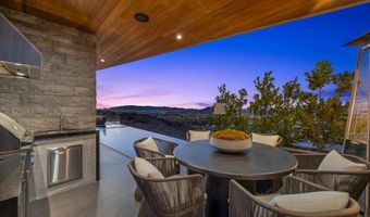 641 Dragon Peak Dr, Henderson, NV 89012
