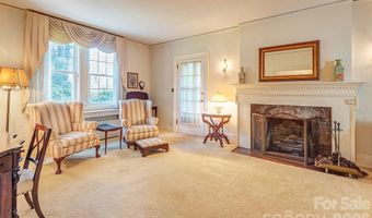 88 Bear Creek Rd, Asheville, NC 28806