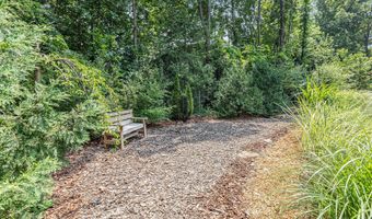 1402 Bardstown Trl, Ann Arbor, MI 48105