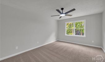 362 Scenic Ln, Auburn, GA 30011