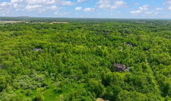 6319 Warren Ct, Ann Arbor, MI 48105