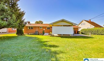 3016 Coplay Ln, North Whitehall, PA 18052