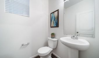 22302 E 38th Pl, Aurora, CO 80019