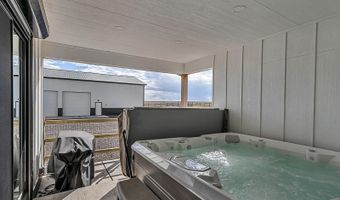 6758 SPENCER Dr, Cheyenne, WY 82007