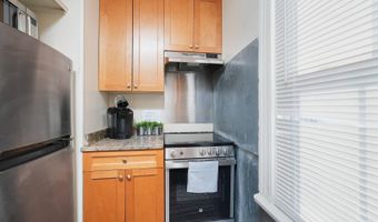 165 KING GEORGE St, Annapolis, MD 21401