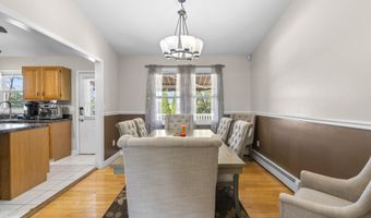 1 Rev Taylor Dr, Ansonia, CT 06401