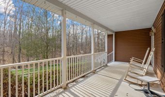 584 S POES Rd, Amissville, VA 20106