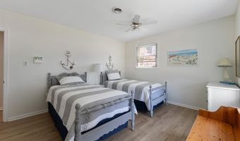 647 Barry, Avalon, NJ 08202