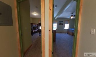 412 E Main St, Ashton, ID 83420