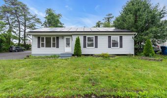 1152 Longboat Ave, Beachwood, NJ 08722