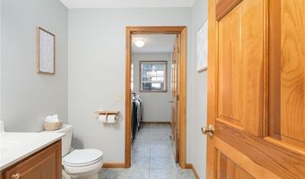 7 Cathedral Ct, Cumberland, RI 02864