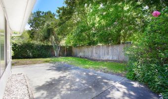 1524 LINKSIDE Dr, Atlantic Beach, FL 32233