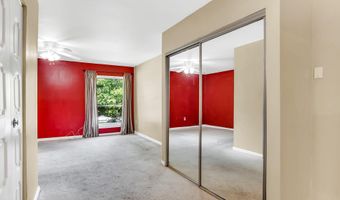 1 SILVERWOOD Cir 8, Annapolis, MD 21403