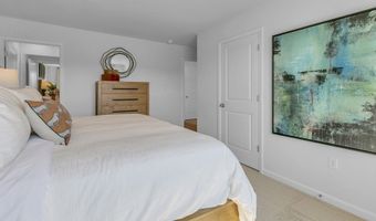 223 Maddox Dr, Aberdeen, NC 28315