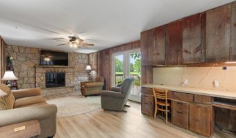 1113 Glendale Ave, Adrian, MI 49221