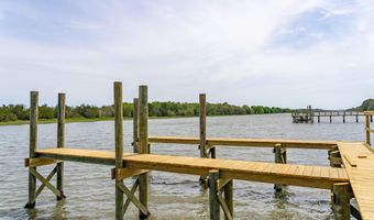 8042 Mariners Lndg, Awendaw, SC 29429