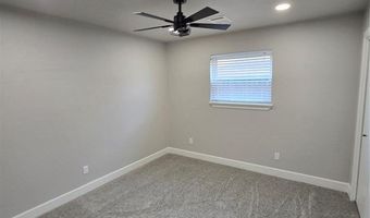 613 Comanche Trl, Altus, OK 73521