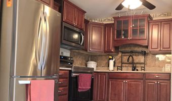 1977 Sun Valley Dr, Blakeslee, PA 18610